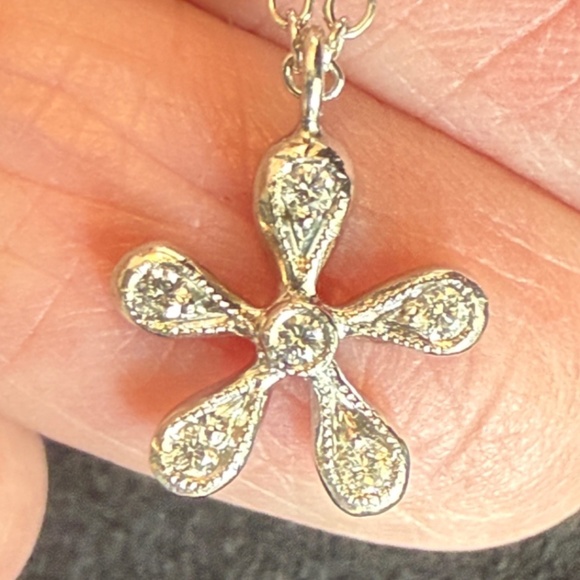 Designer CATHY WATERMAN Platinum Diamond DAISY Flower Pendant 16" Chain Necklace - Picture 11 of 16
